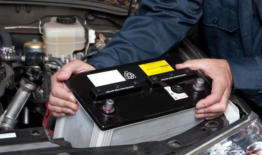 Blink and think — how do mechanics revive a car with a completely dead battery?